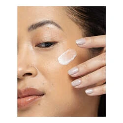 VivierSkin Daily Age Defying Moisturizer 3 VivierSkin Daily Age Defying Moisturizer - Image 3